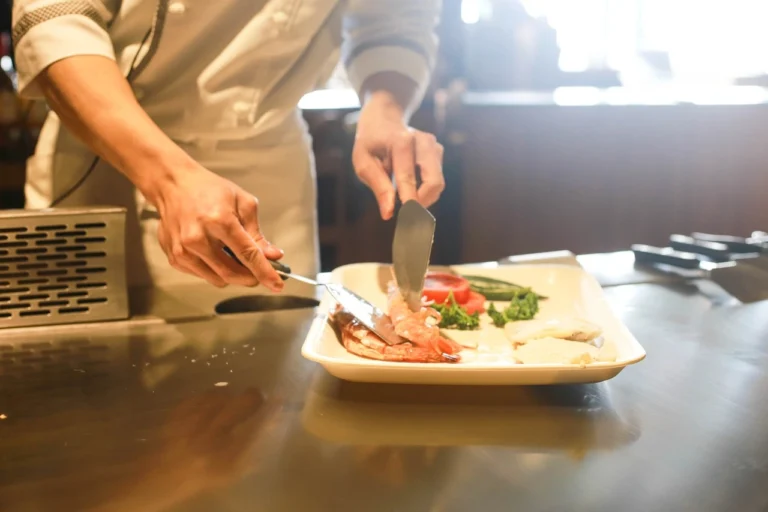 What Is a Kitchen Porter